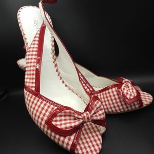 Ann Klein Red and White Plaid Heels Daisy Duke, Ellie May Clampett Size 9.5M